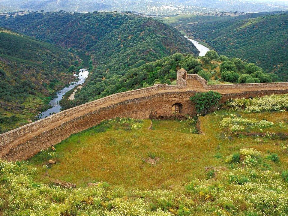 Parque De Natureza De Noudar 巴兰科斯 外观 照片